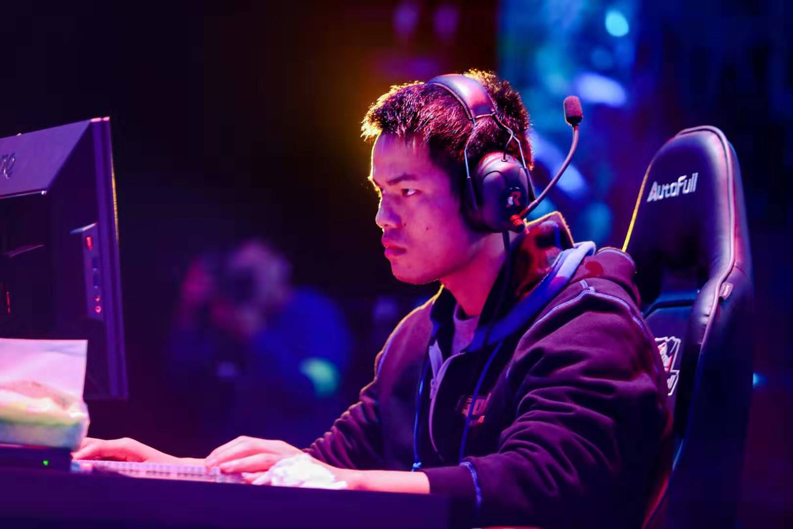 以一记关键 以一记关键