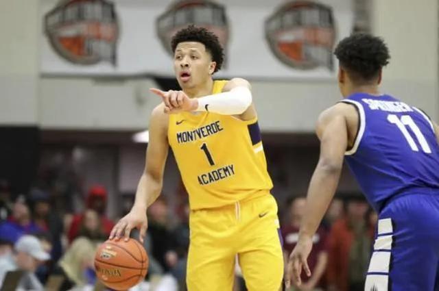 防线与边路 防线与边路