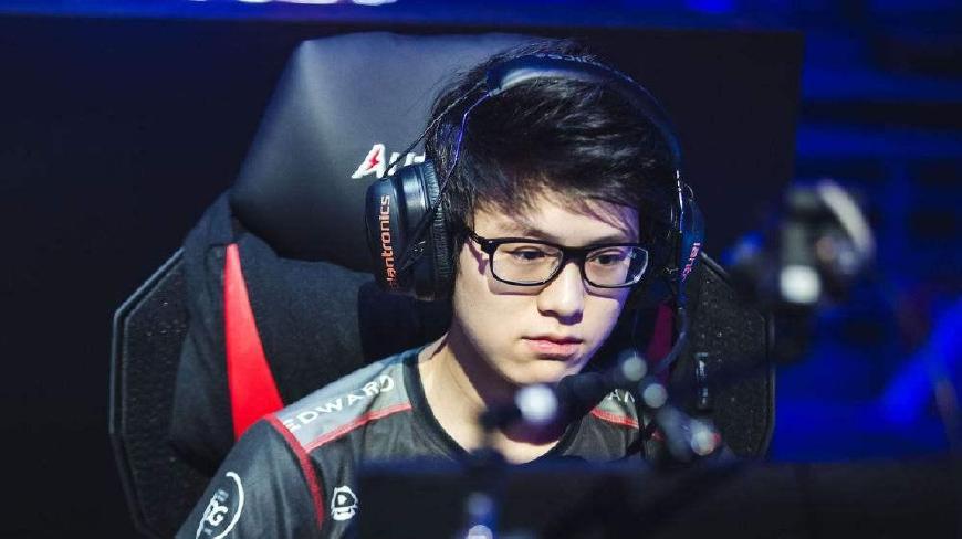 詹姆斯的辉 詹姆斯的辉